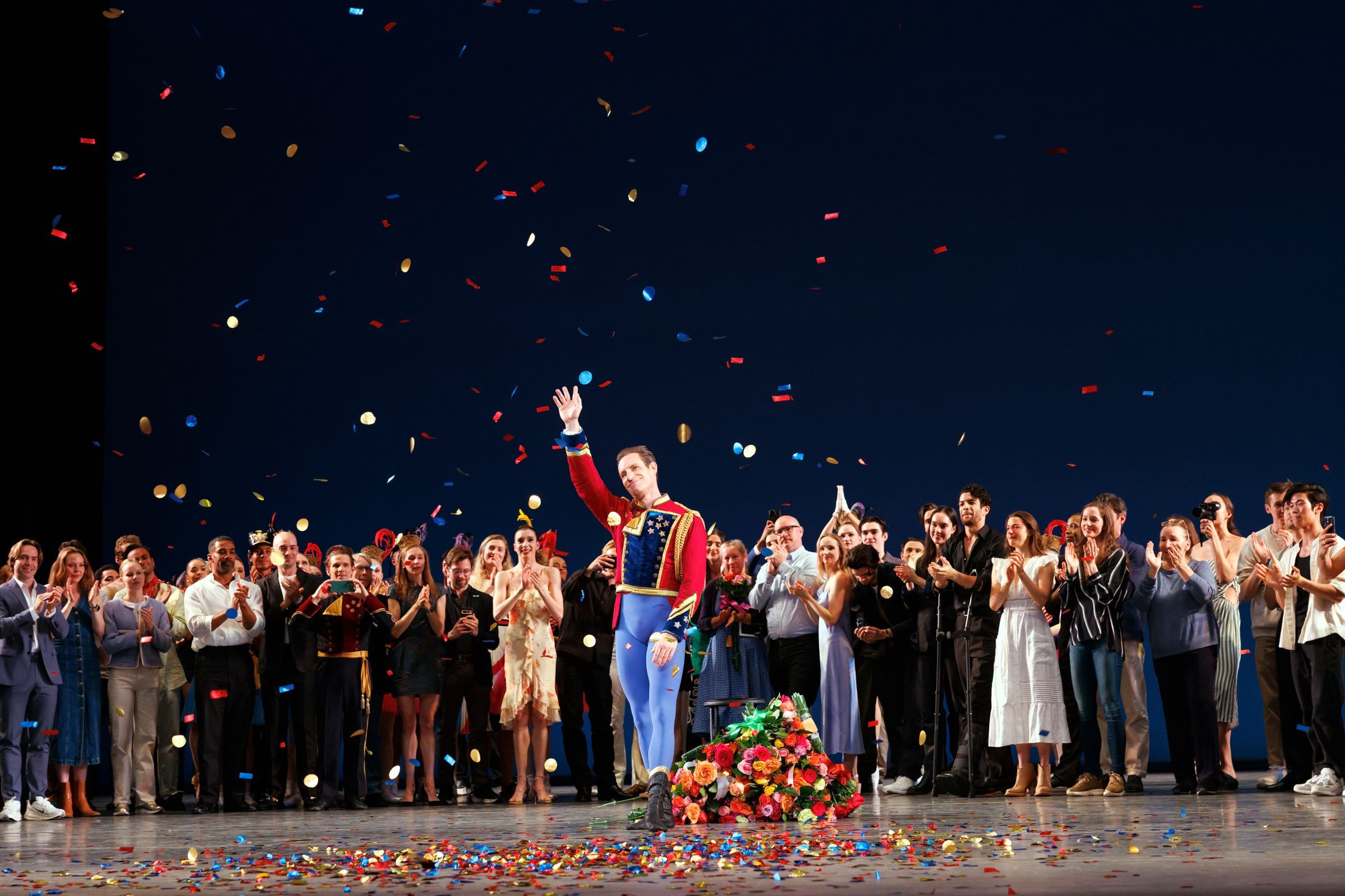 Andrew Veyette takes a final bow on stage with New York City Ballet © Erin Baiano
