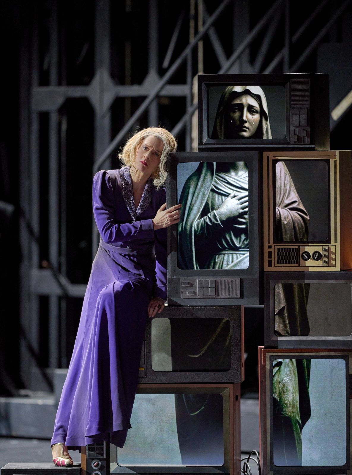 Malin Byström (Elisabeth) &copy; Wiener Staatsoper | Michael Pöhn