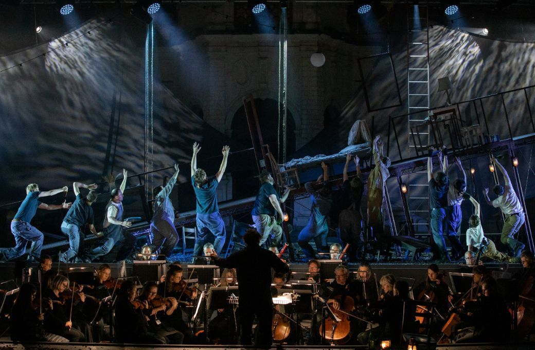 <i>The Flying Dutchman</i> &copy; Pablo Strong