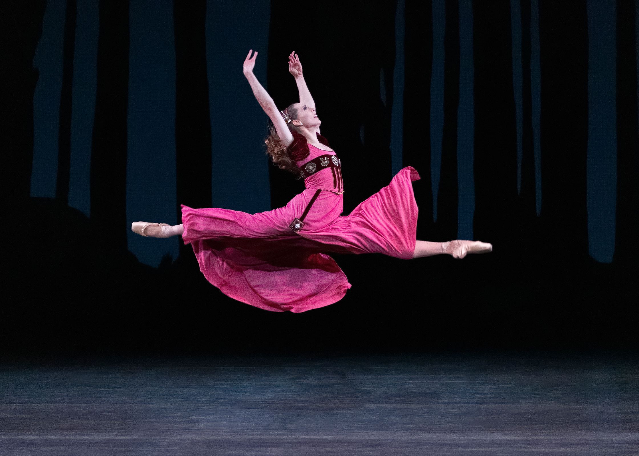 Isabella LaFreniere as Helena in George Balanchine's <i>A Midsummer Night's Dream</i> &copy; Erin Baiano