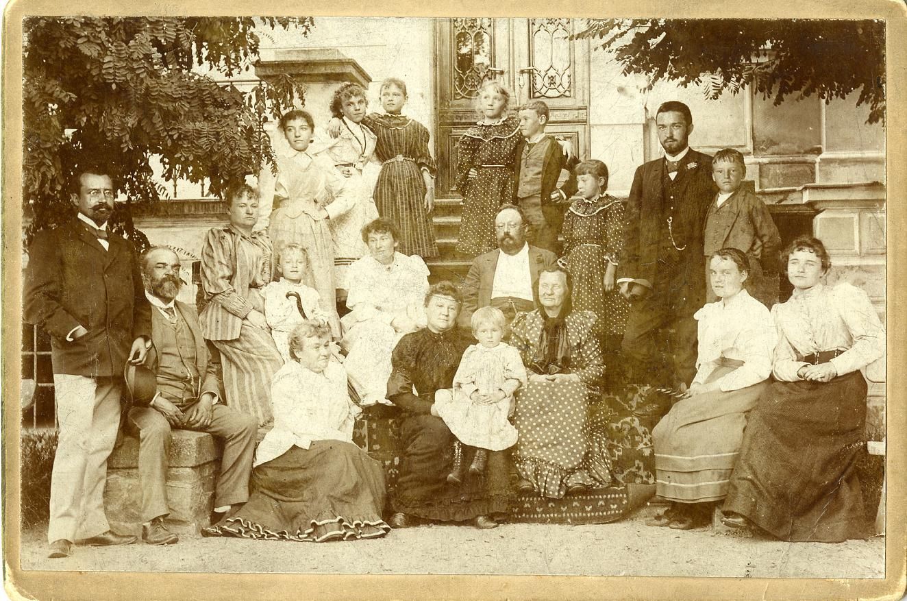 Dvořák family in Vysoká (1894) &copy; J. V. Sládek | Národní muzeum - České muzeum hudby