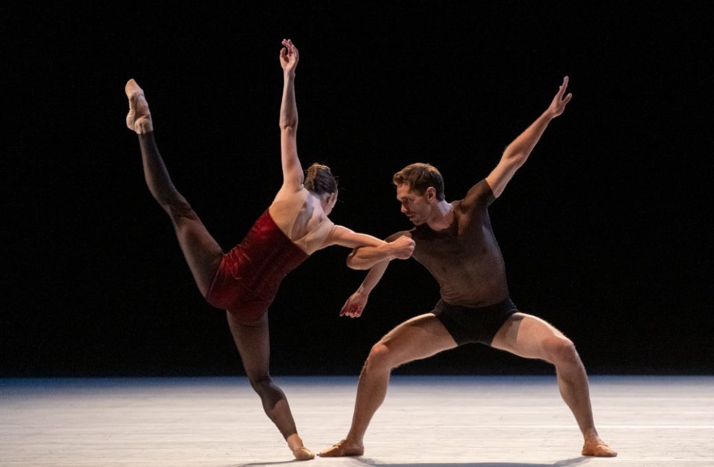Norwegian National Ballet in <i>Bella Figura</i> &copy; Erik Berg