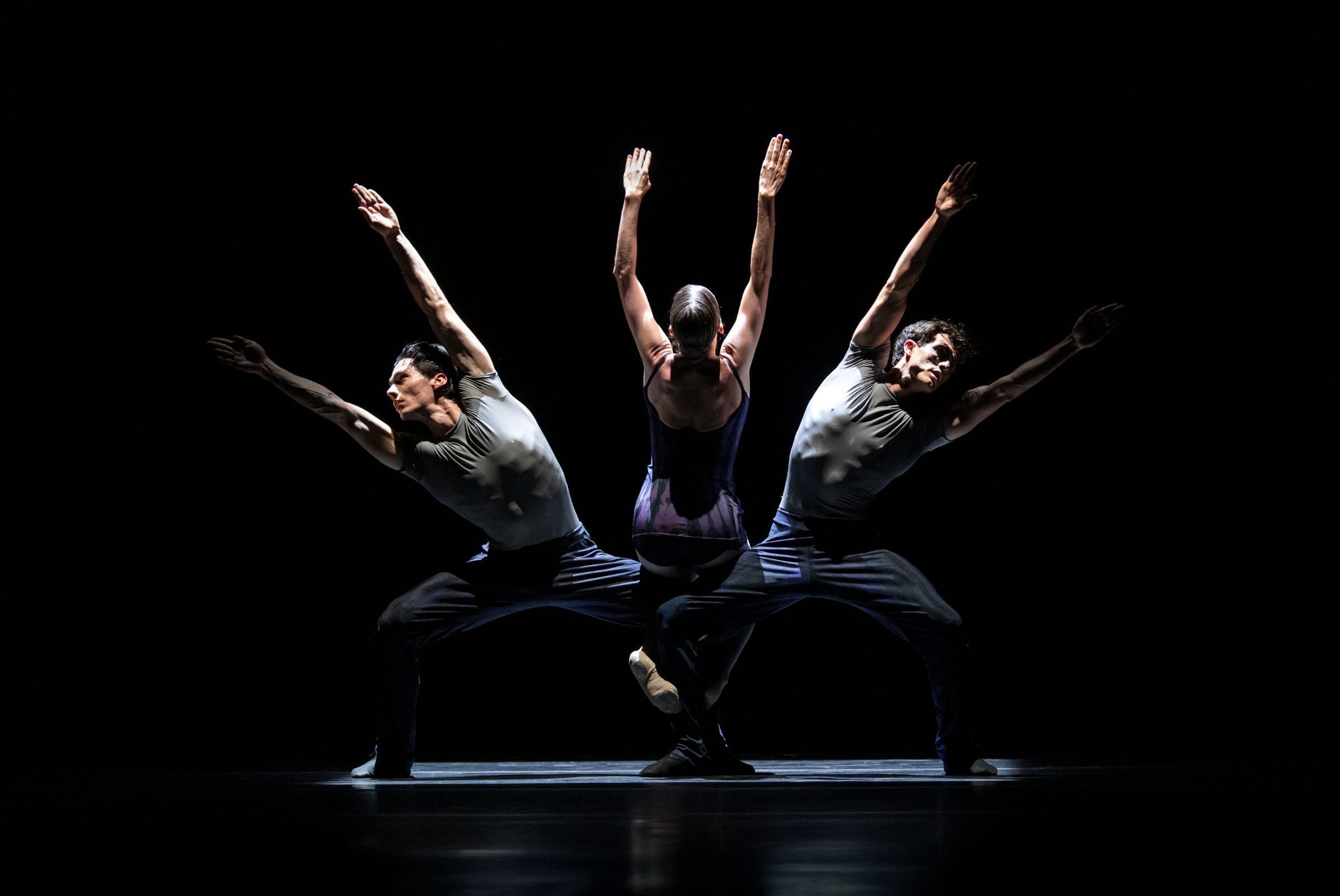 Norwegian National Ballet in <i>No More Play</i> &copy; Joerg Wiesner