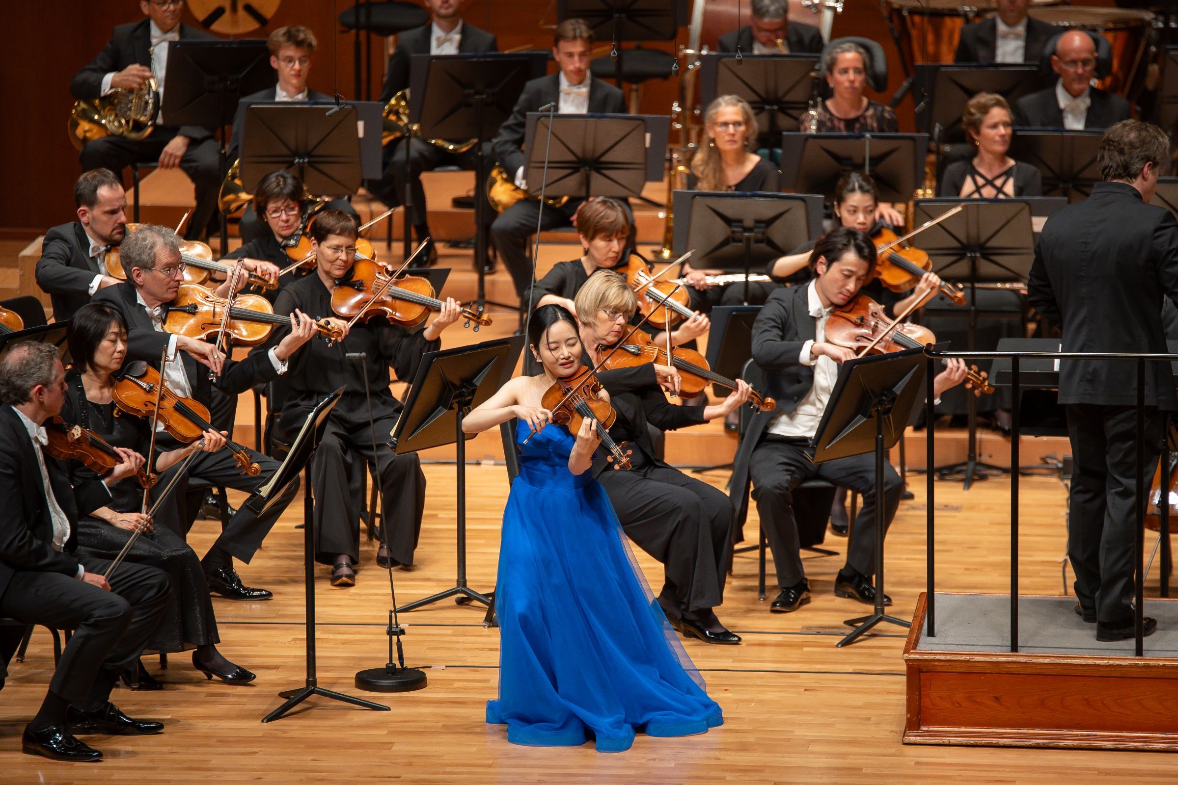 Bomsori Kim and the Bamberg Symphony &copy; Vincero