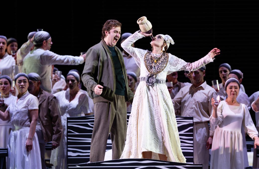 Ivan Gyngazov (Turiddu) und Ekaterine Buachidze (Lola) &copy; Geoffroy Schied