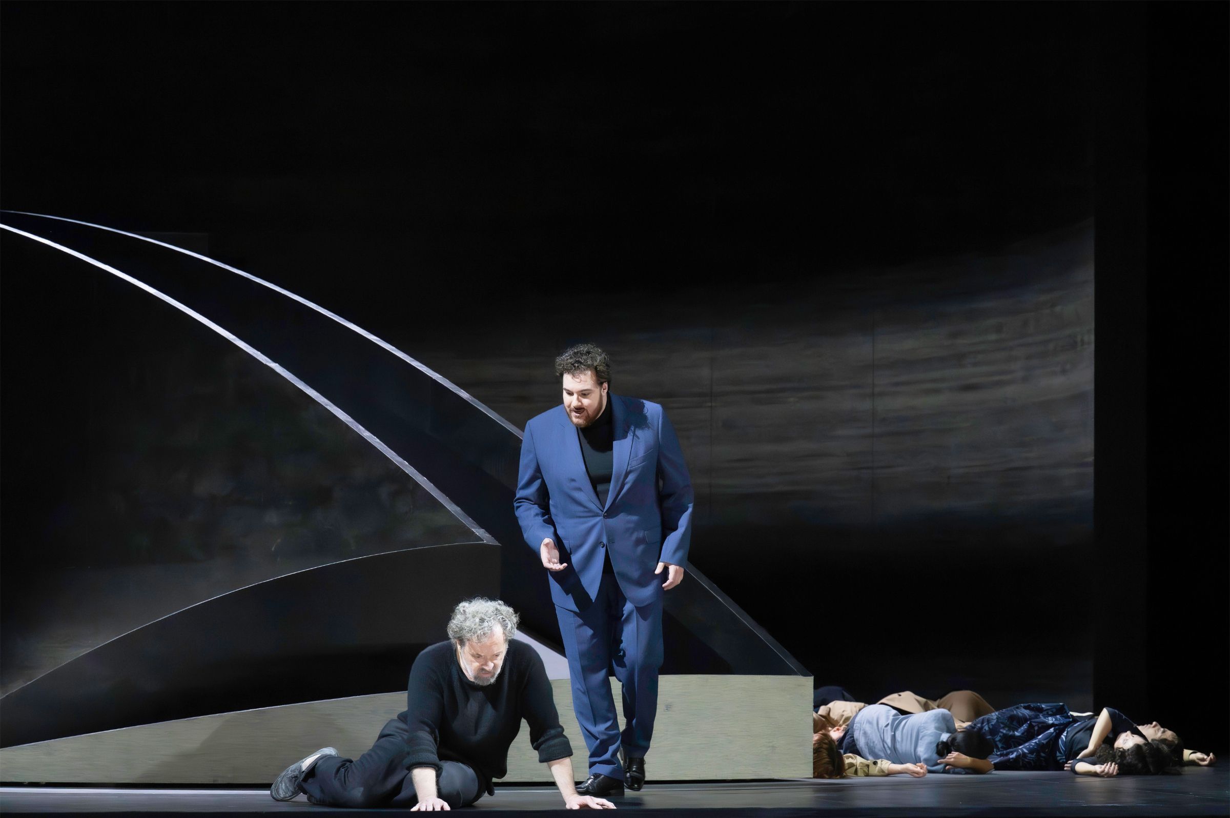 Christian Gerhaher (Elias) und Mauro Peter (Obadjah) &copy; Monika Rittershaus