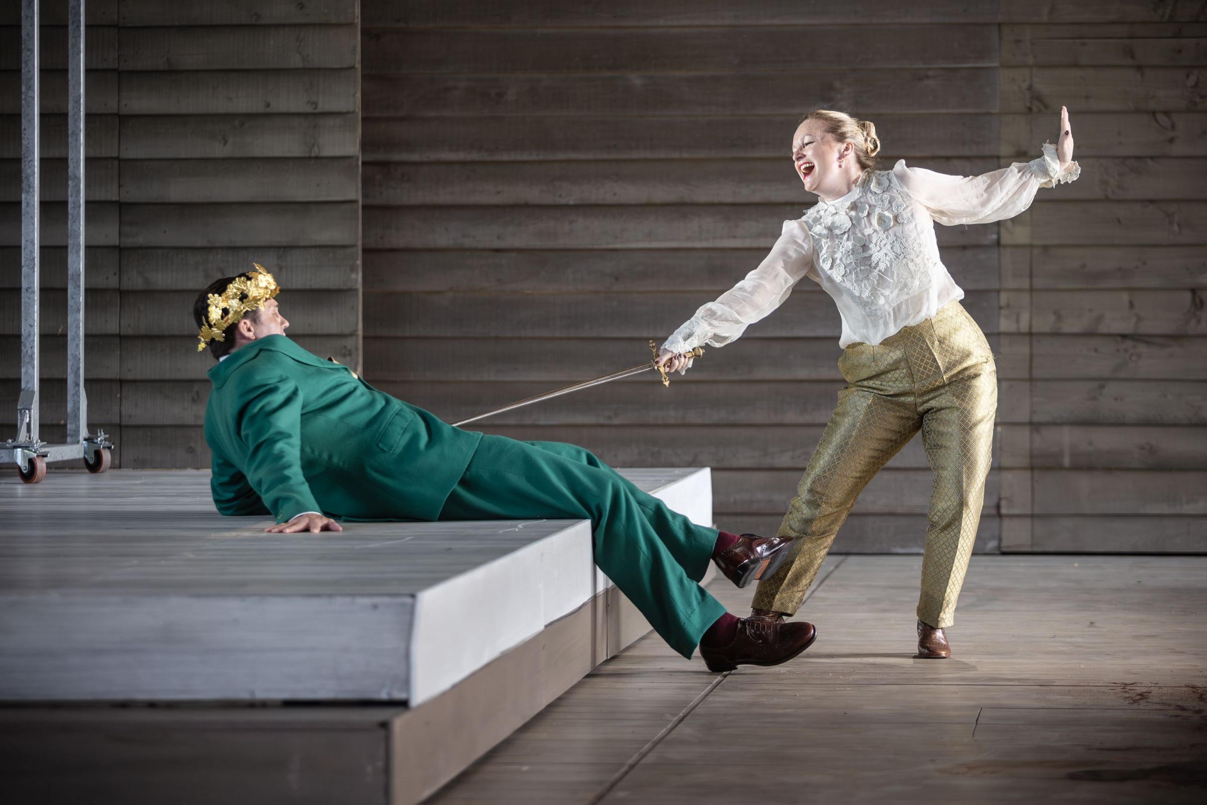 Ed Lyon (Grimoaldo) and Lucy Crowe (Rodelinda) © Craig Fuller
