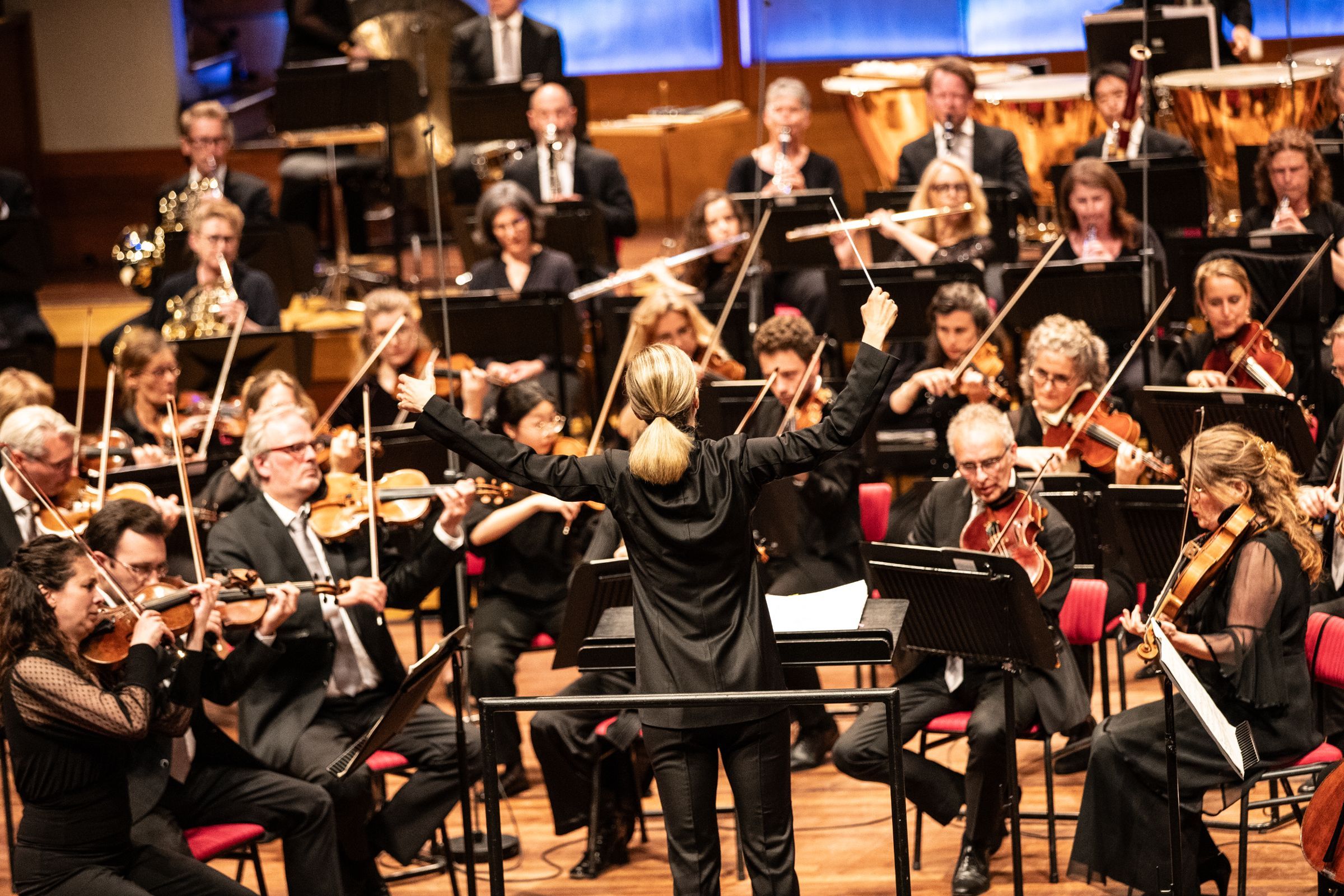 Karina Canellakis conducts the Netherlands Radio Philharmonic Orchestra &copy; Melle Meivogel