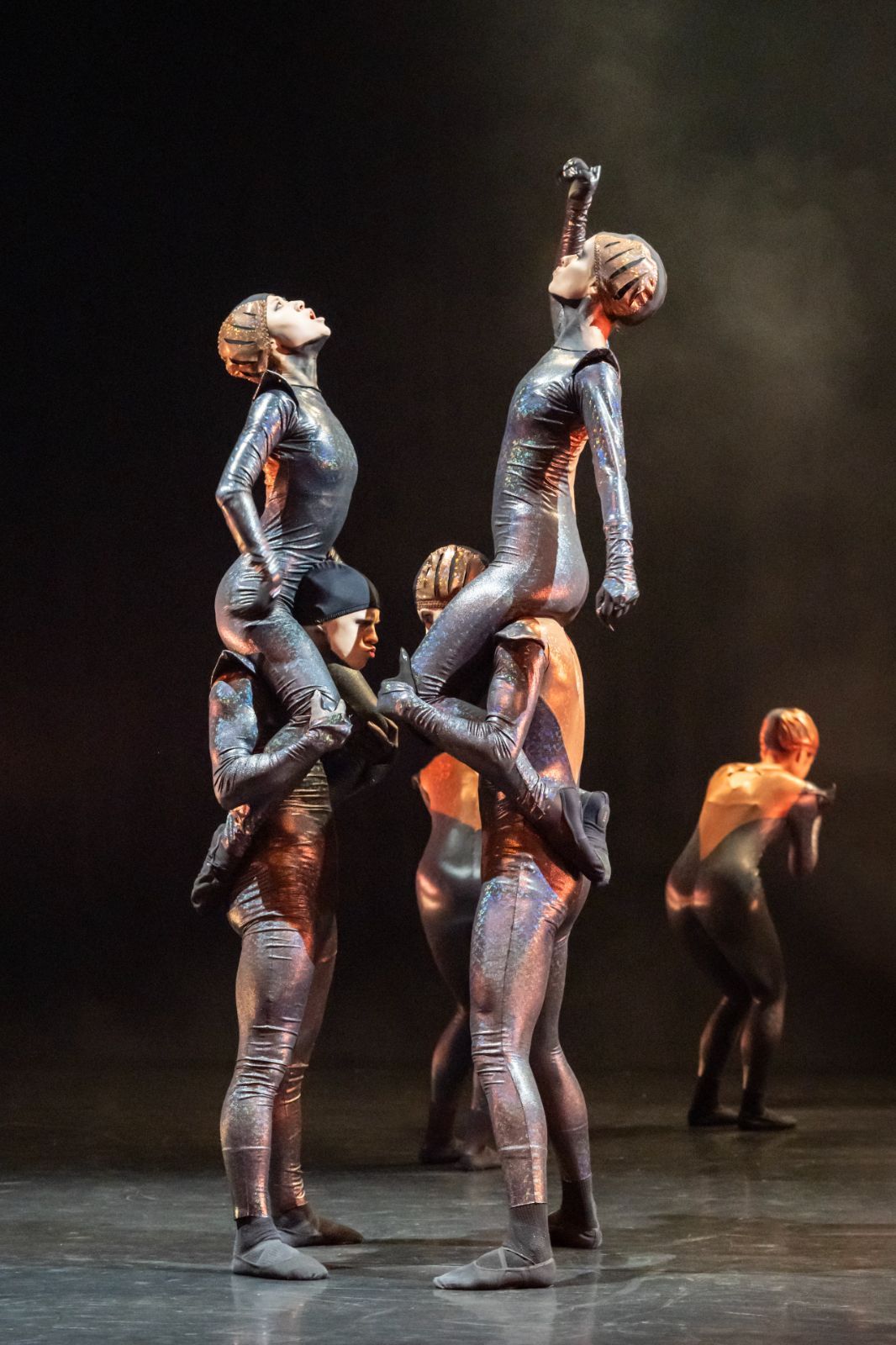 Ballet Central in <i>Keeping Up with the Apocalypse</i> by Thick & Tight © Johan Persson