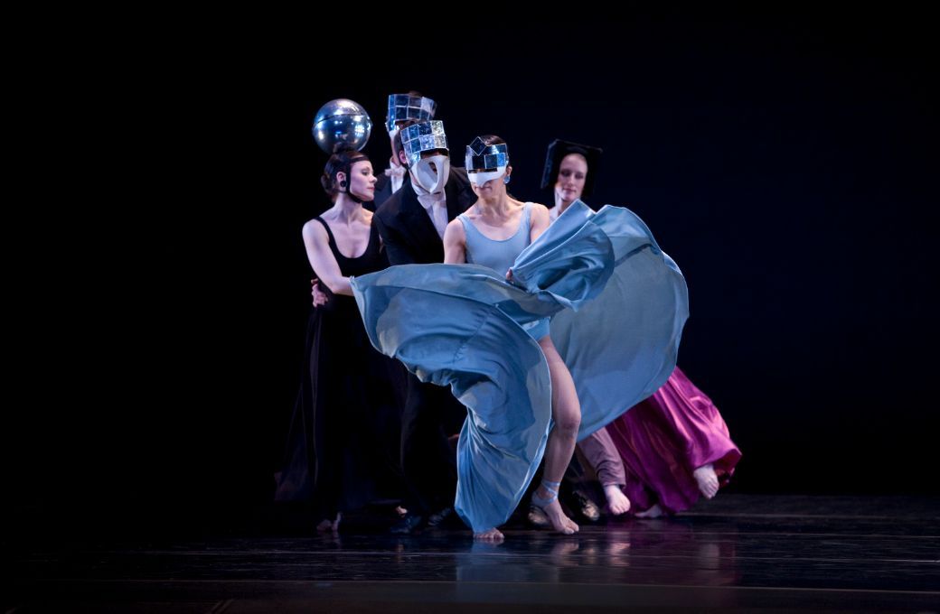 Paul Taylor Dance Company in his <i>Cloven Kingdom</i> © Paul B. Goode