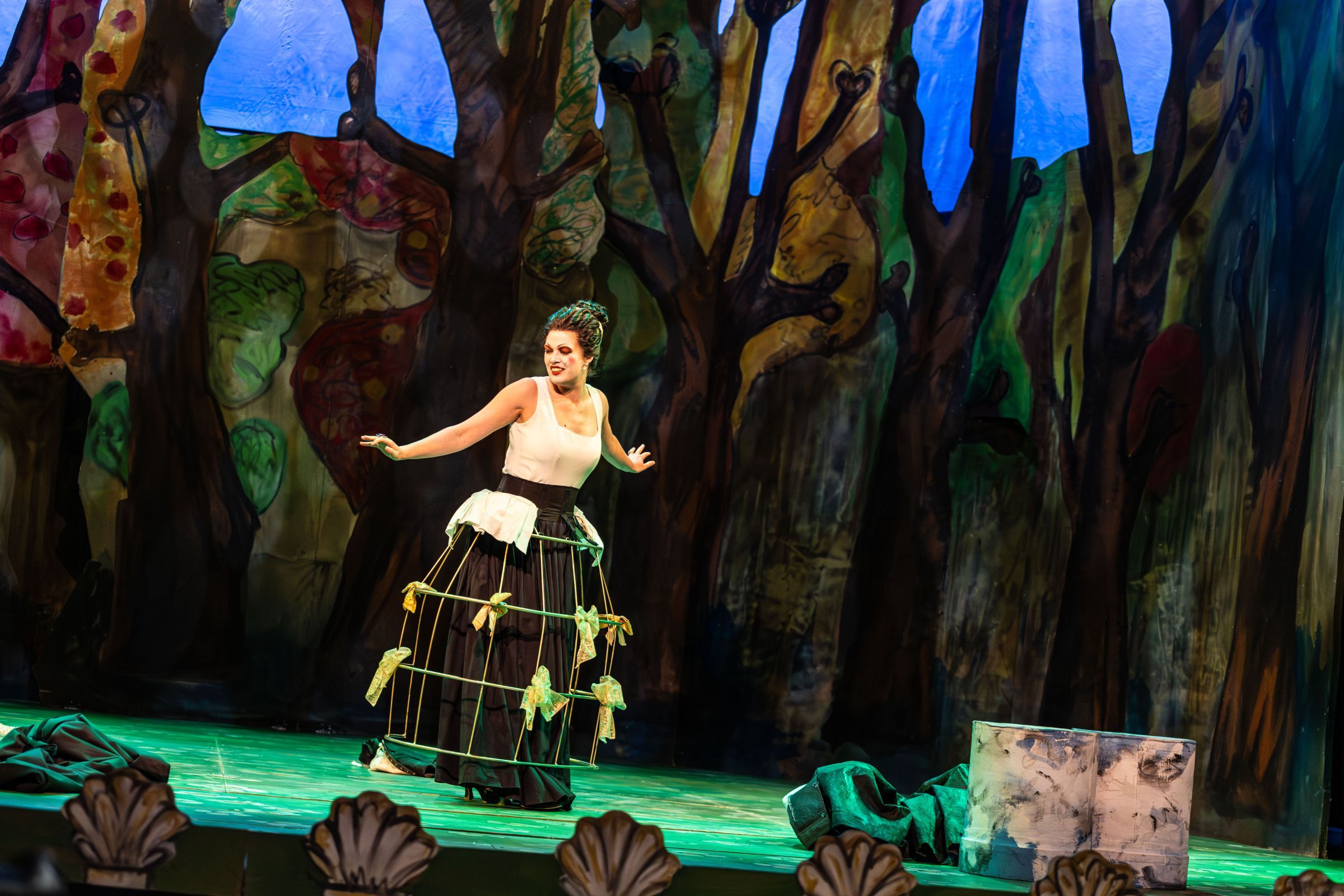 Emma McNairy (Isabella) &copy; Christina Iberl