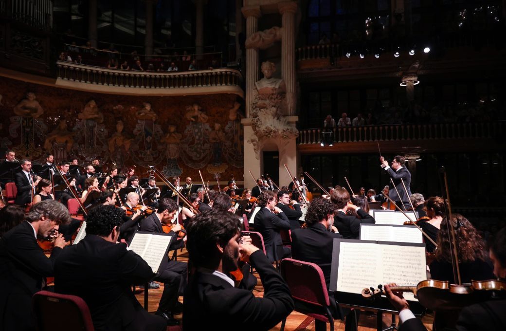 Tom&agrave;s Grau al frente de la Franz Schubert Filharmonia &copy; Mart&iacute; E. Berenguer