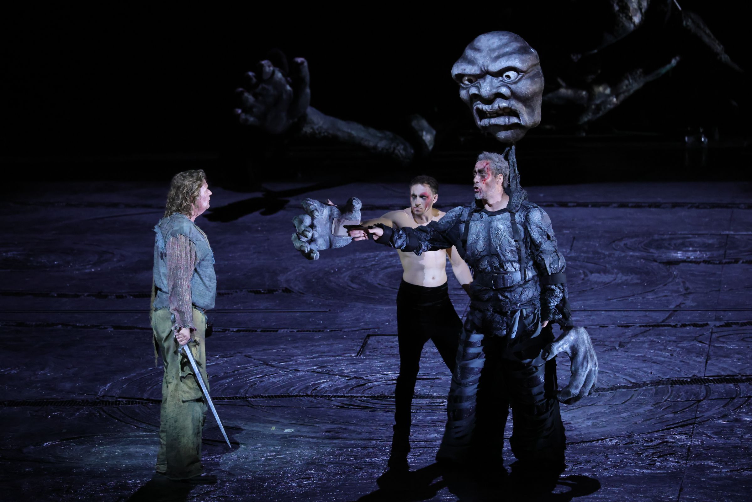 Klaus Florian Vogt (Siegfried) and Ain Anger (Fafner) &copy; Teatro alla Scala | Brescia e Amisano