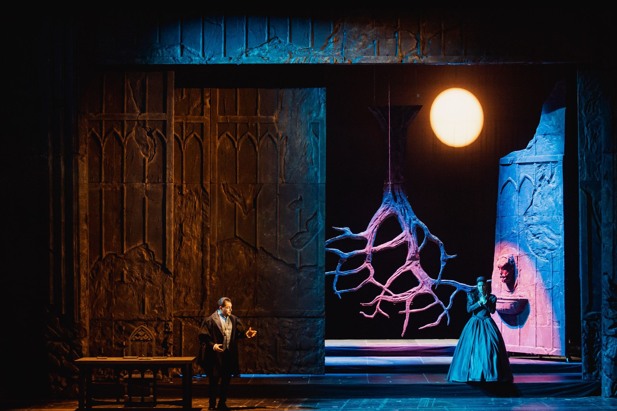 <i>Lucia di Lammermoor</i> © Andrei Grigore
