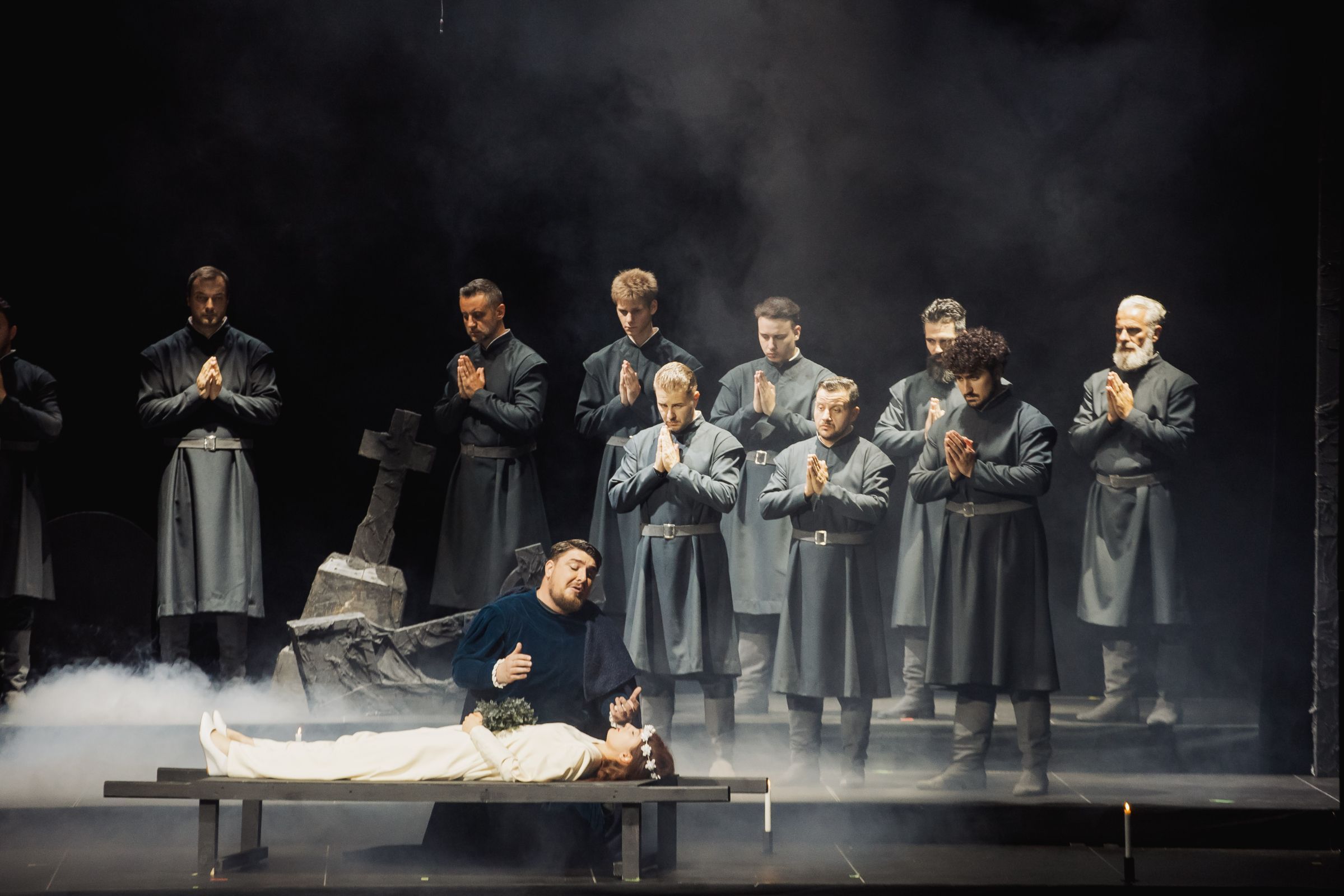 <i>Lucia di Lammermoor</i> © Andrei Grigore