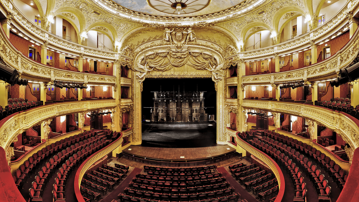 Auditorium &copy; Stefan Brion