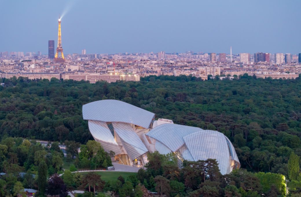Aerial view of the Fondation Louis Vuitton © Fondation Louis Vuitton / Iwan Baan