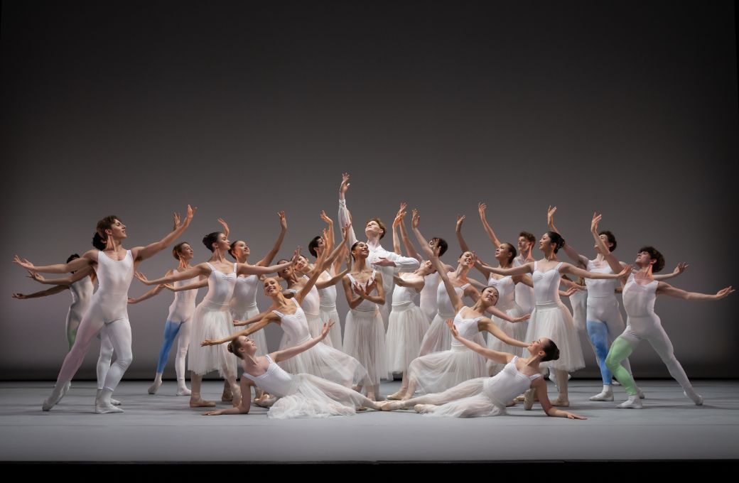 Upper School students in <i>Sweet Morning Blooms</i> by Jessica Lang &copy; Photography by ASH