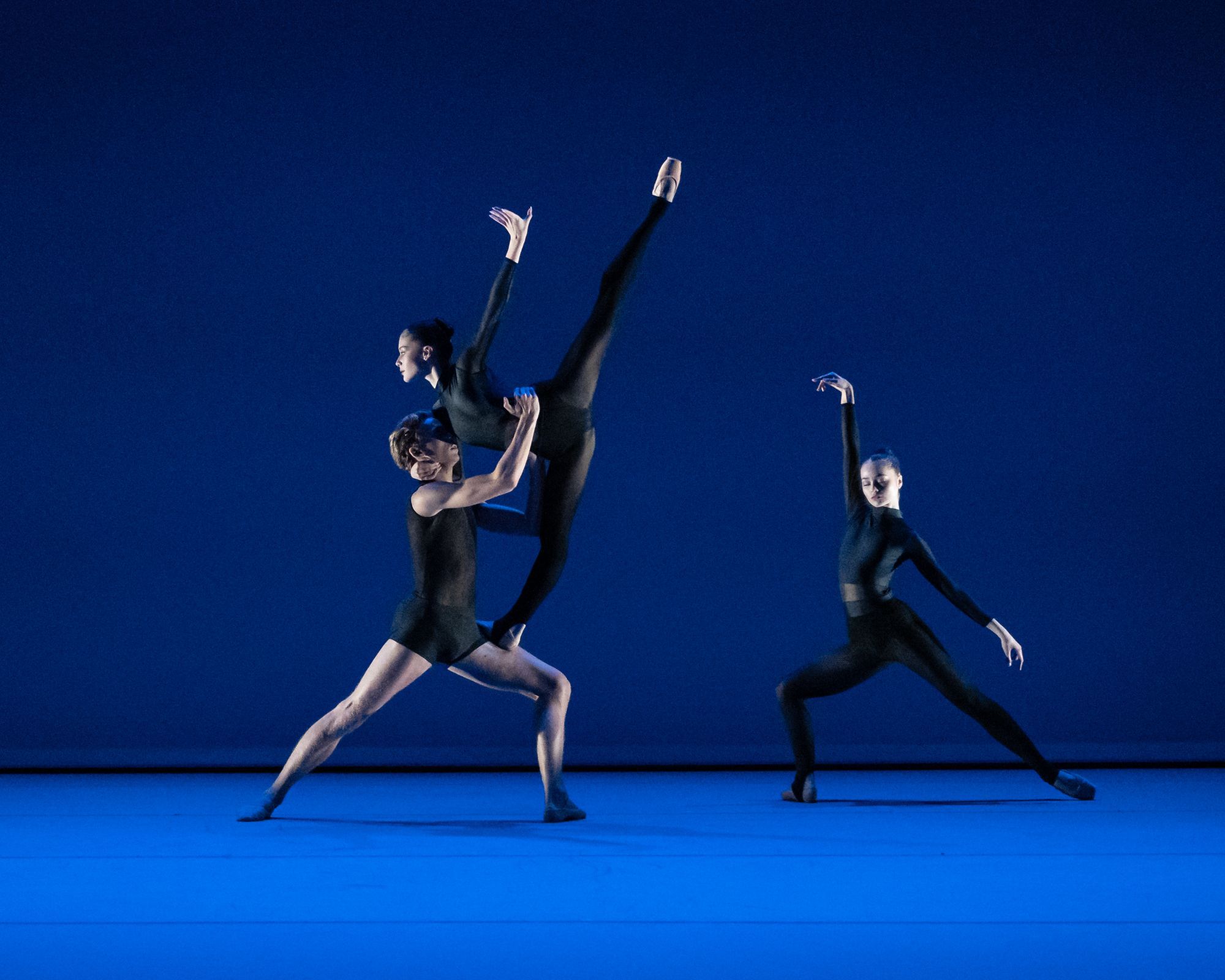 Upper School students in <i>Cazzimma</i> by student choreographer Antonio Cortese © Photography by ASH