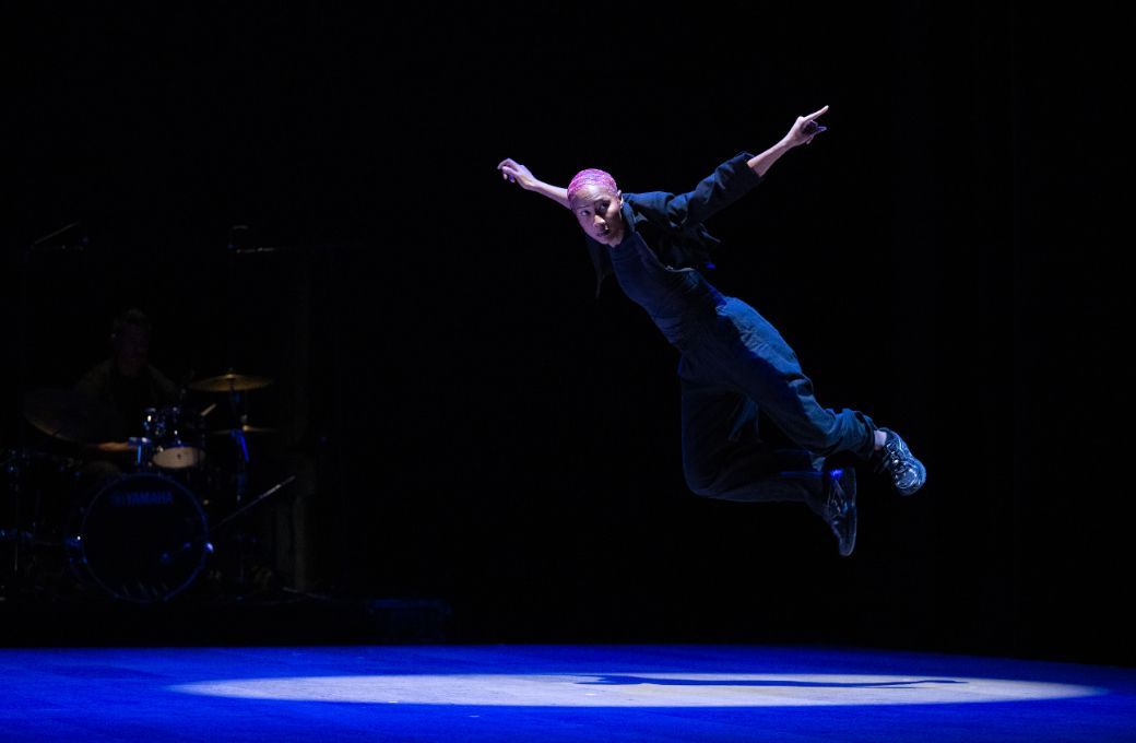Tomoe “Beastie” Carr in <i>The Center Will Not Hold</i> © Christopher Duggan