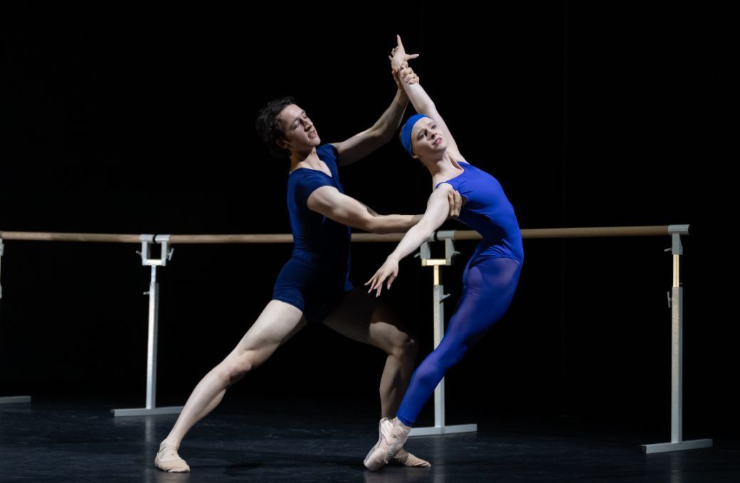 Isaac Calstar-Fisher and Elsie Pinder of ENBS in Lynne Charles’ <i>Etudes on a Theme of Satie</i> © Photography by ASH