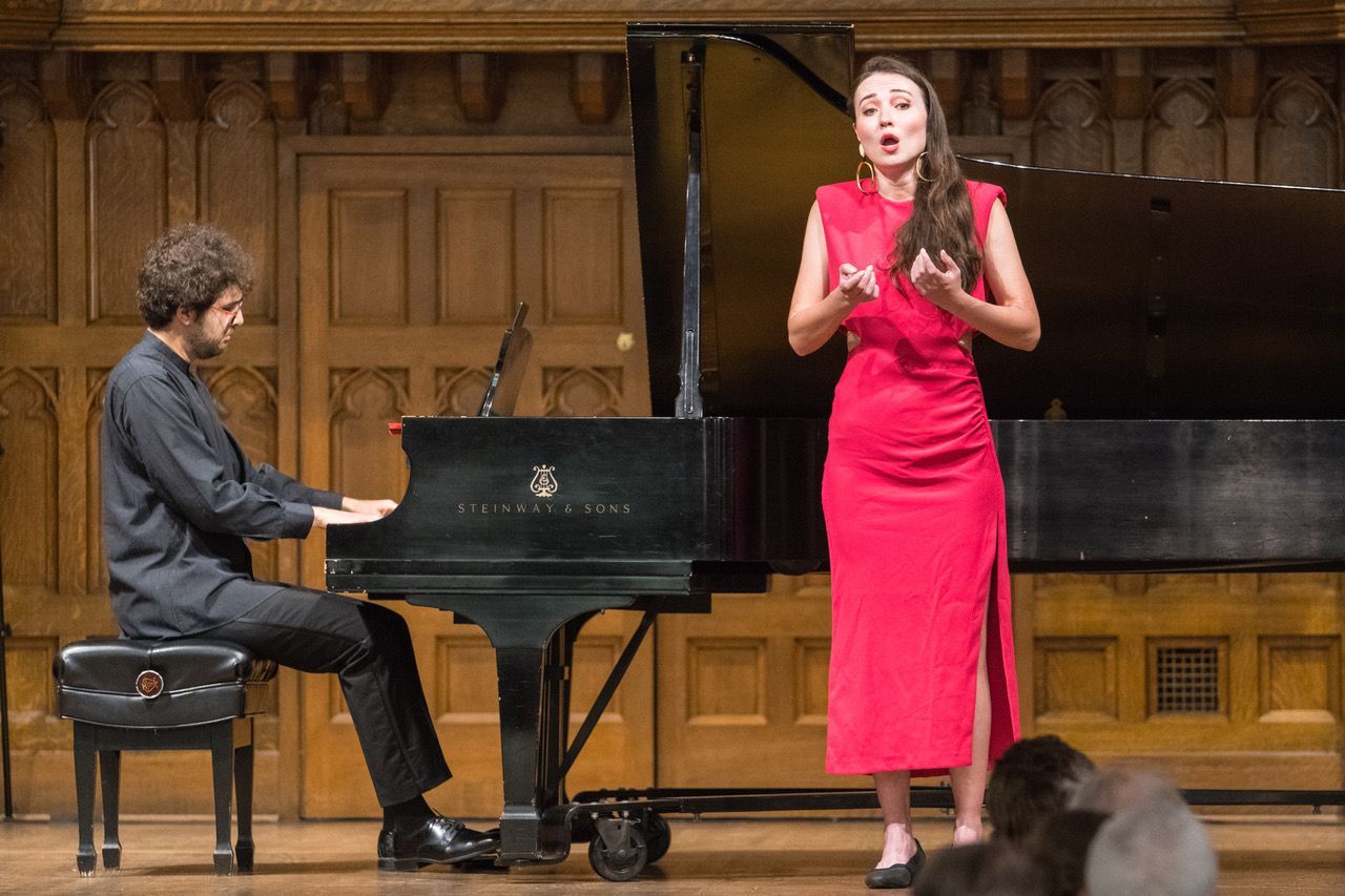 Roman Rabinovich and Fleur Barron © Gary Adams