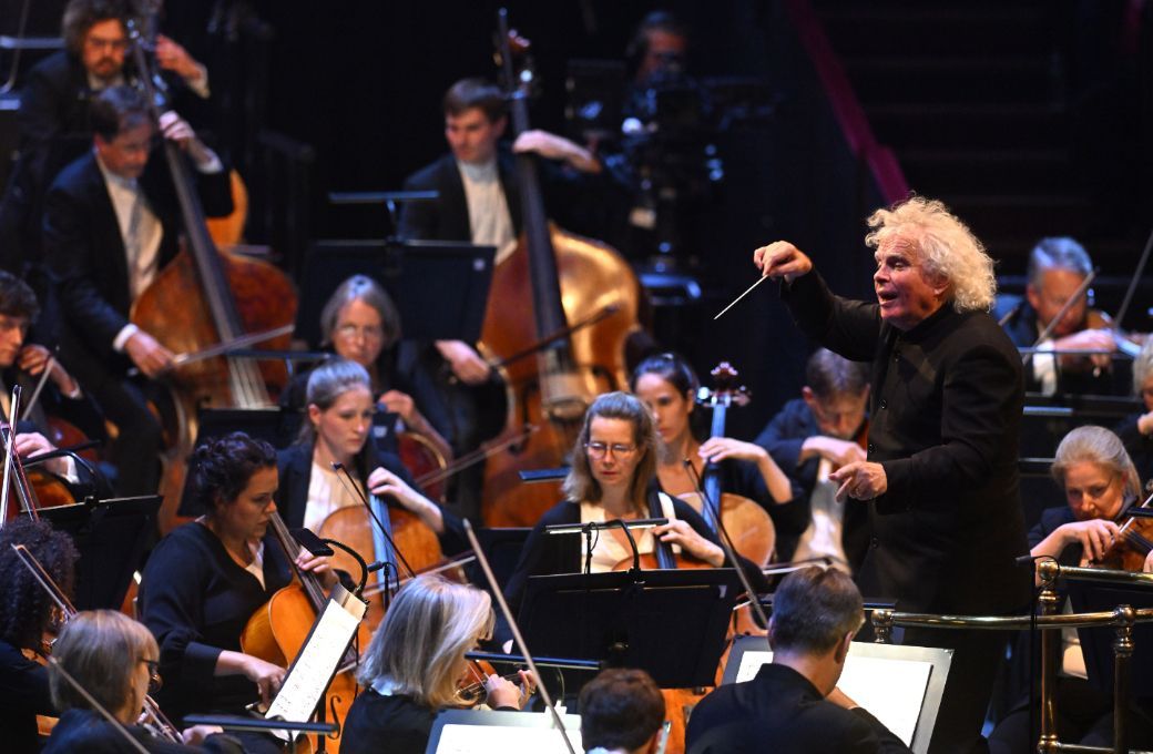 Sir Simon Rattle conducts the LSO at the Proms &copy; BBC | Mark Allan