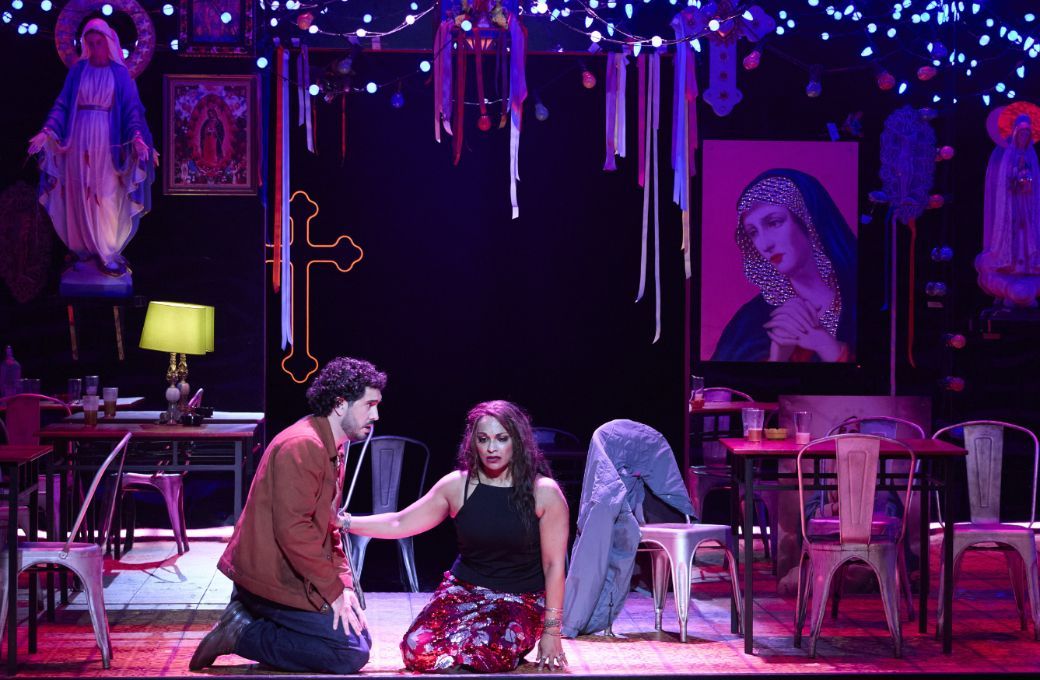 Abraham Bretón (Don José) and Danielle de Niese (Carmen) © Keith Saunders