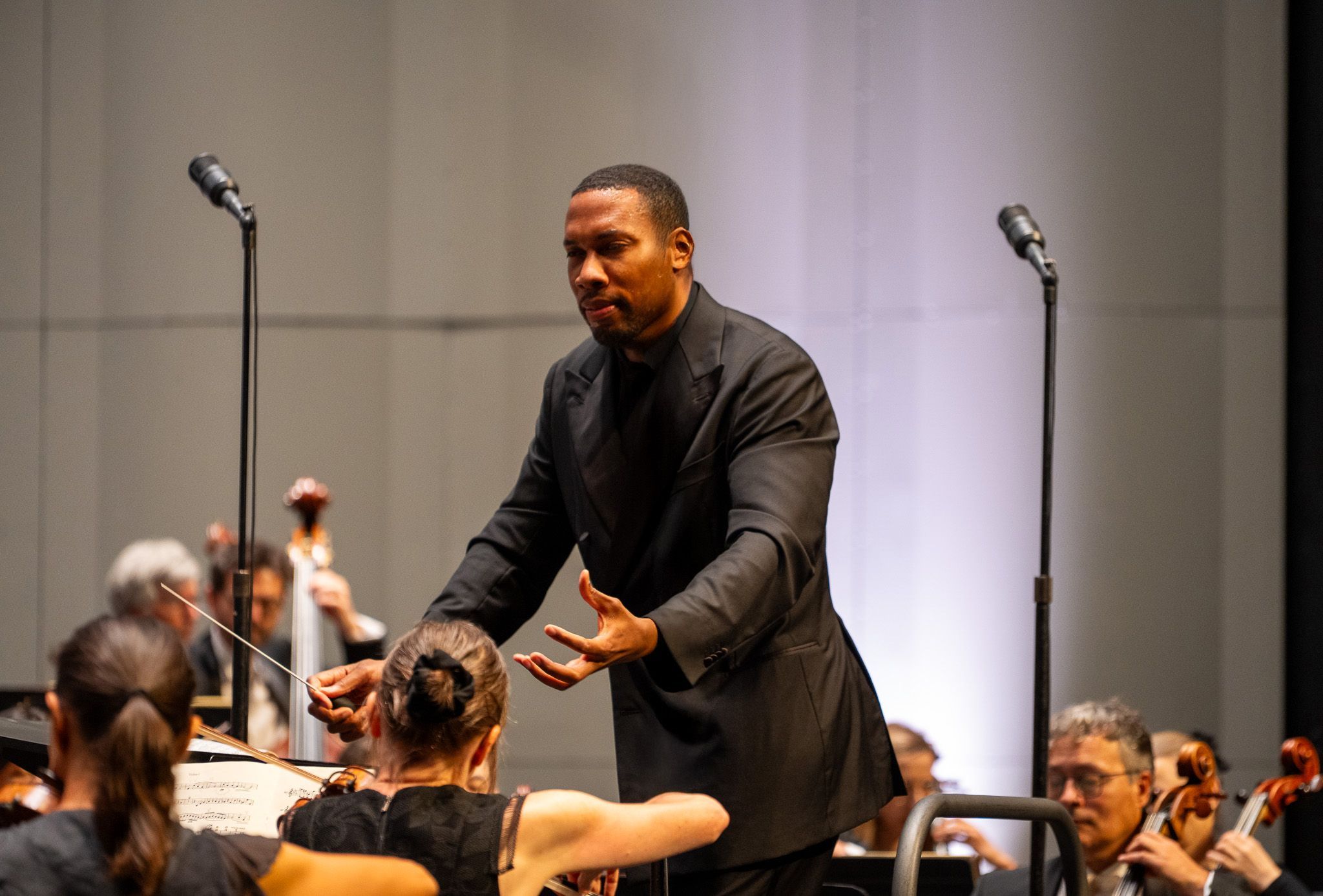 Roderick Cox au Festival Radio France Montpellier Occitanie © Alyssa Leroy