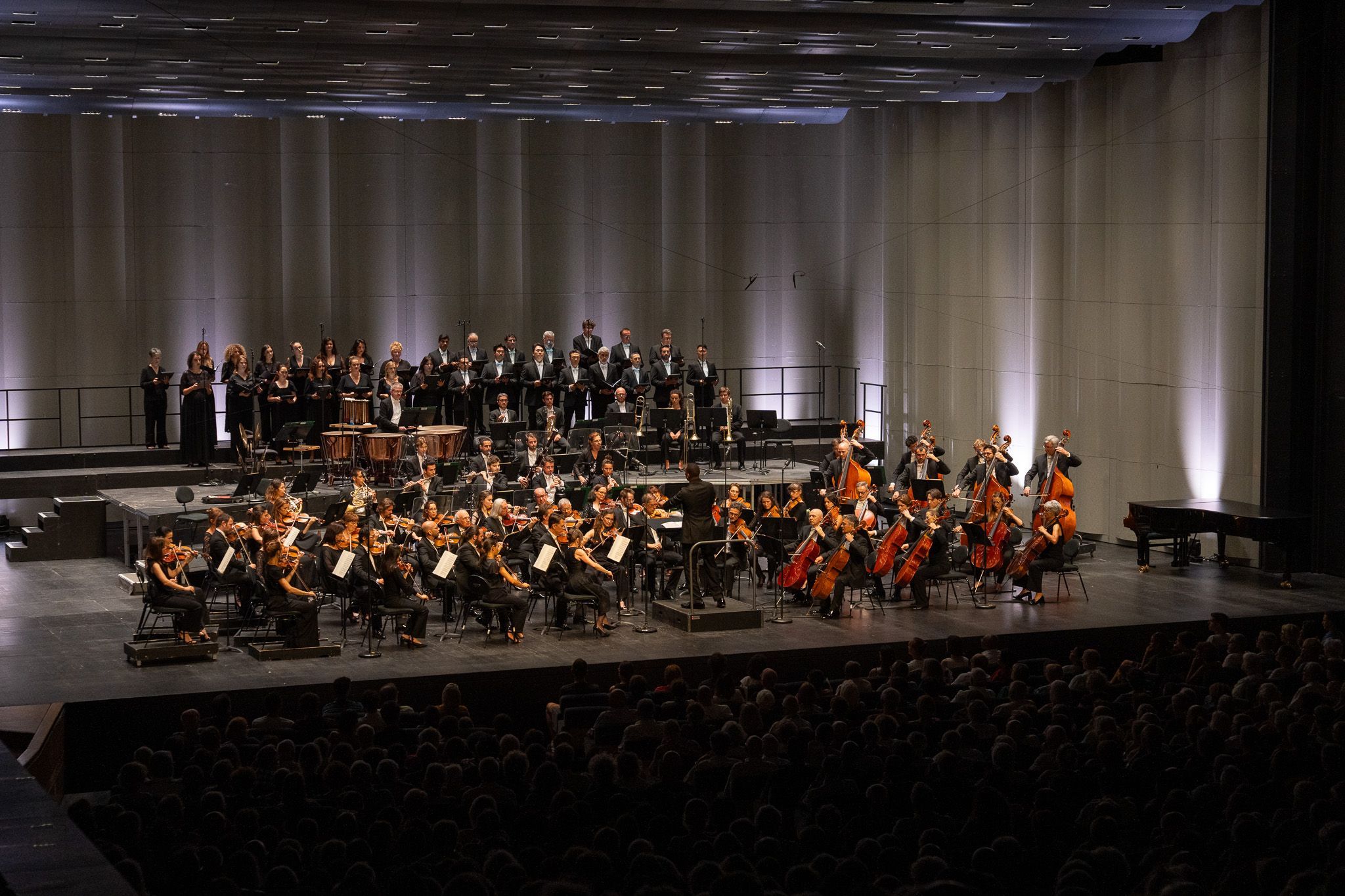 Roderick Cox et l'Orchestre national de Montpellier Occitanie au Festival de Radio France © Alyssa Leroy