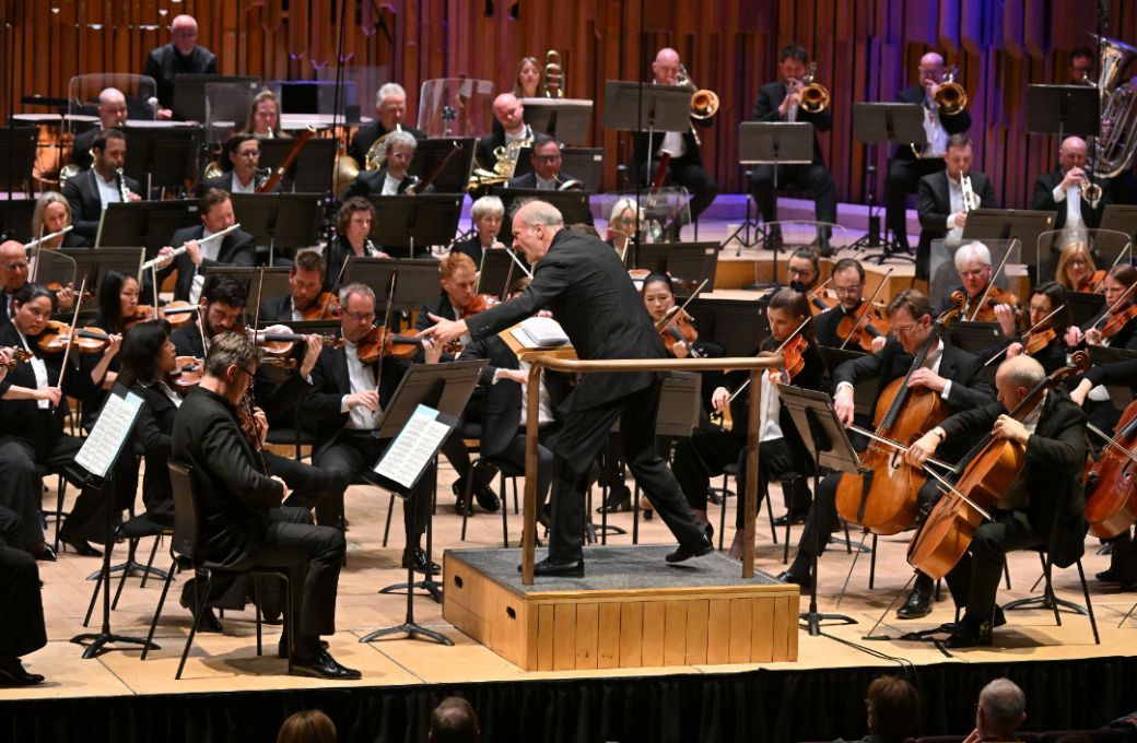 Gianandrea Noseda conducts the LSO &copy; LSO | Mark Allan
