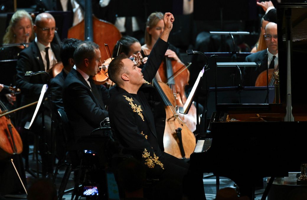 Nicholas McCarthy and the Bournemouth Symphony Orchestra © BBC | Chris Christodoulou