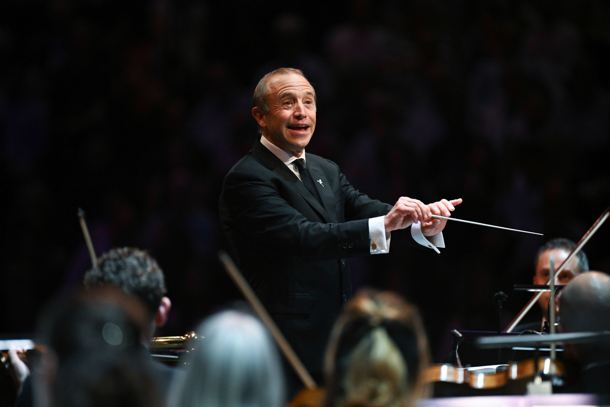 Mark Wigglesworth conducts the Bournemouth Symphony Orchestra © BBC | Chris Christodoulou