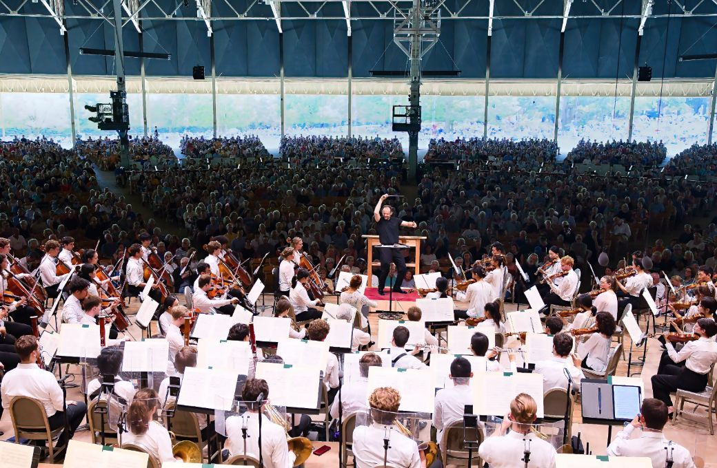 Andris Nelsons conducts the Tanglewood Music Center Orchestra &copy; Hilary Scott, courtesy of the BSO