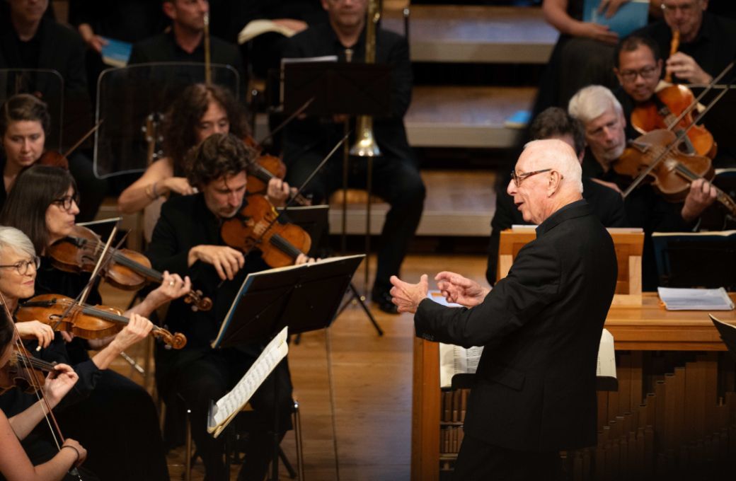 William Christie dirige <i>Israël en Égypte</i> au Gstaad Menuhin Festival © Raphaël Faux