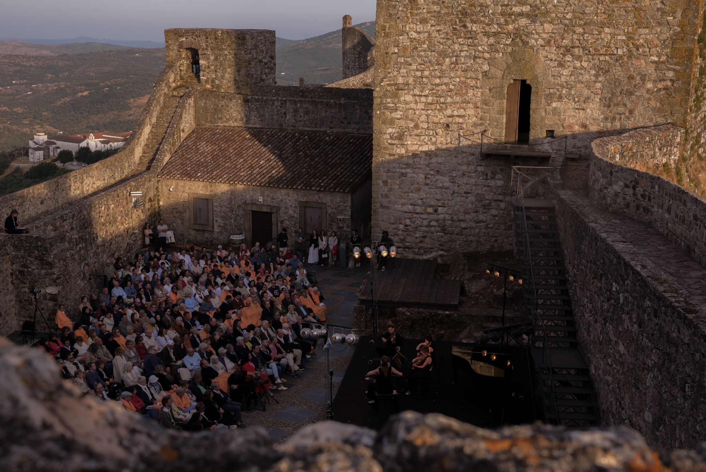 Concert dans la cour de la citadelle de Marvão &copy; FIMM - Paulo Gouveia / Zuza Rożek