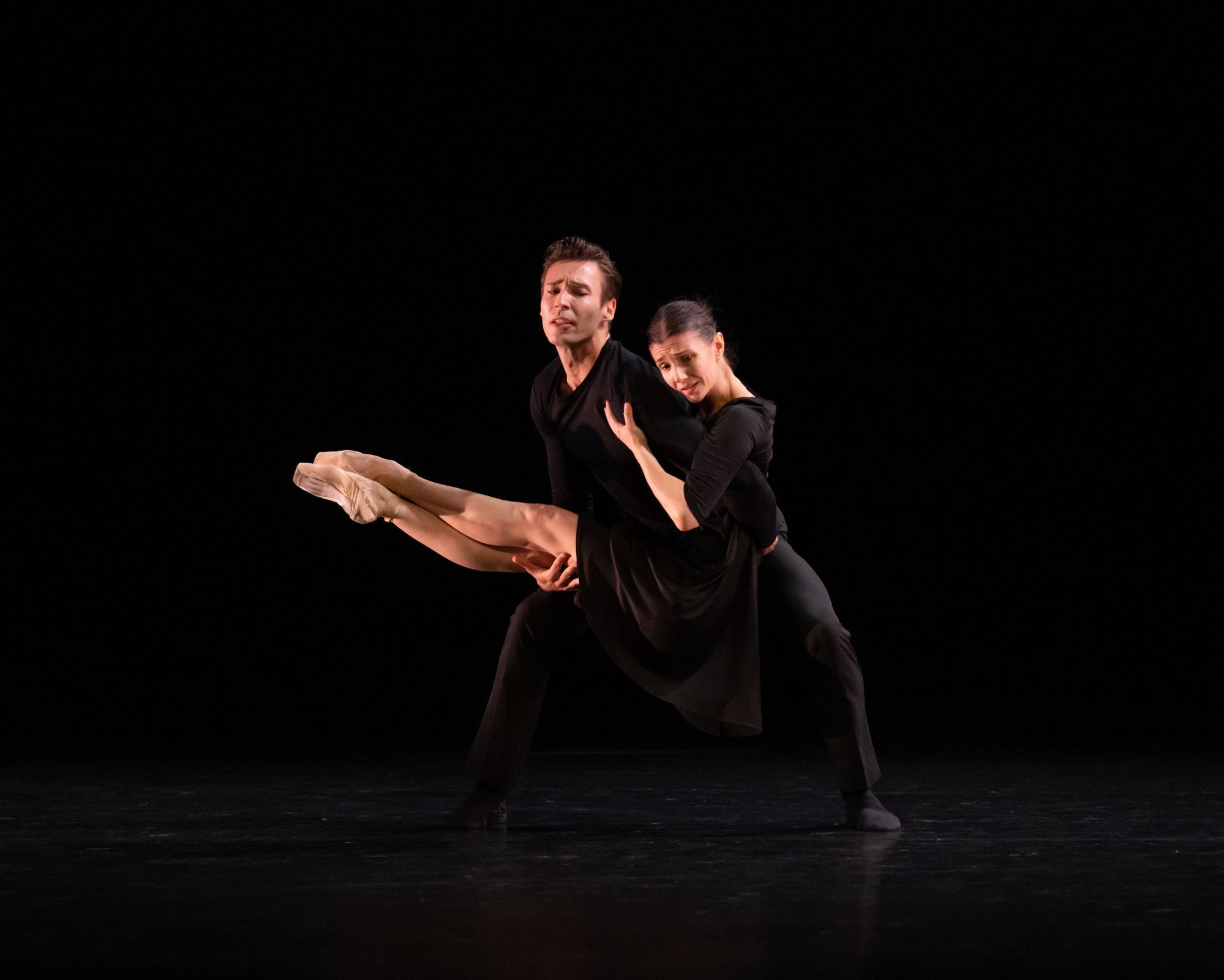 Alina Cojocaru and Joseph Taylor in Liam Scarlett's <i>Consolations & Liebestraum</i> © Photography by ASH
