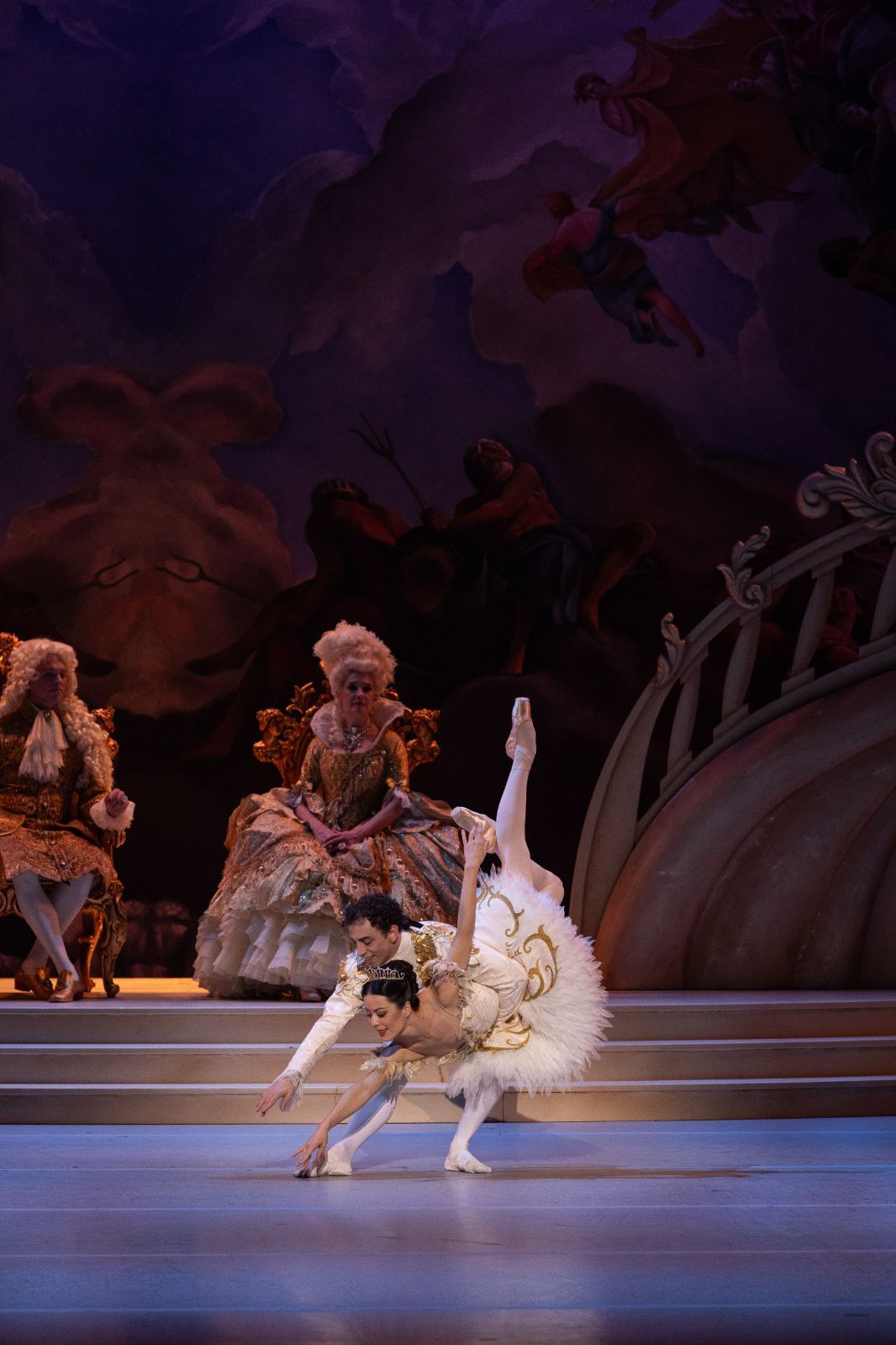 Jill Ogai as Princess Aurora and Marcos Morelli as Prince Desiré in <i>The Sleeping Beauty</i> &copy; Jonathan van der Knaap