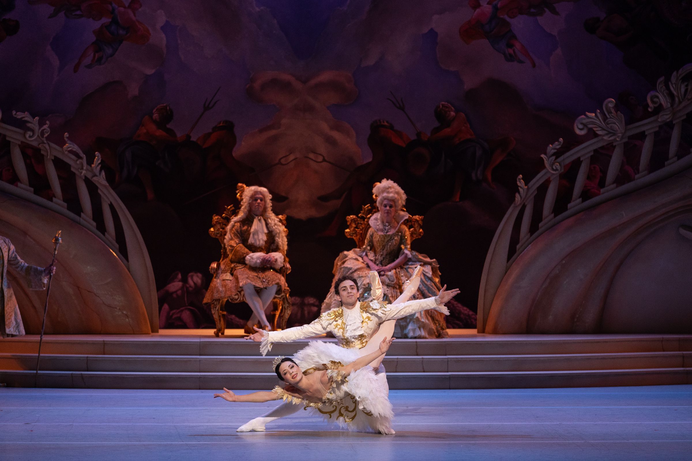 Jill Ogai as Princess Aurora and Marcos Morelli as Prince Desiré in <i>The Sleeping Beauty</i> &copy; Jonathan van der Knaap