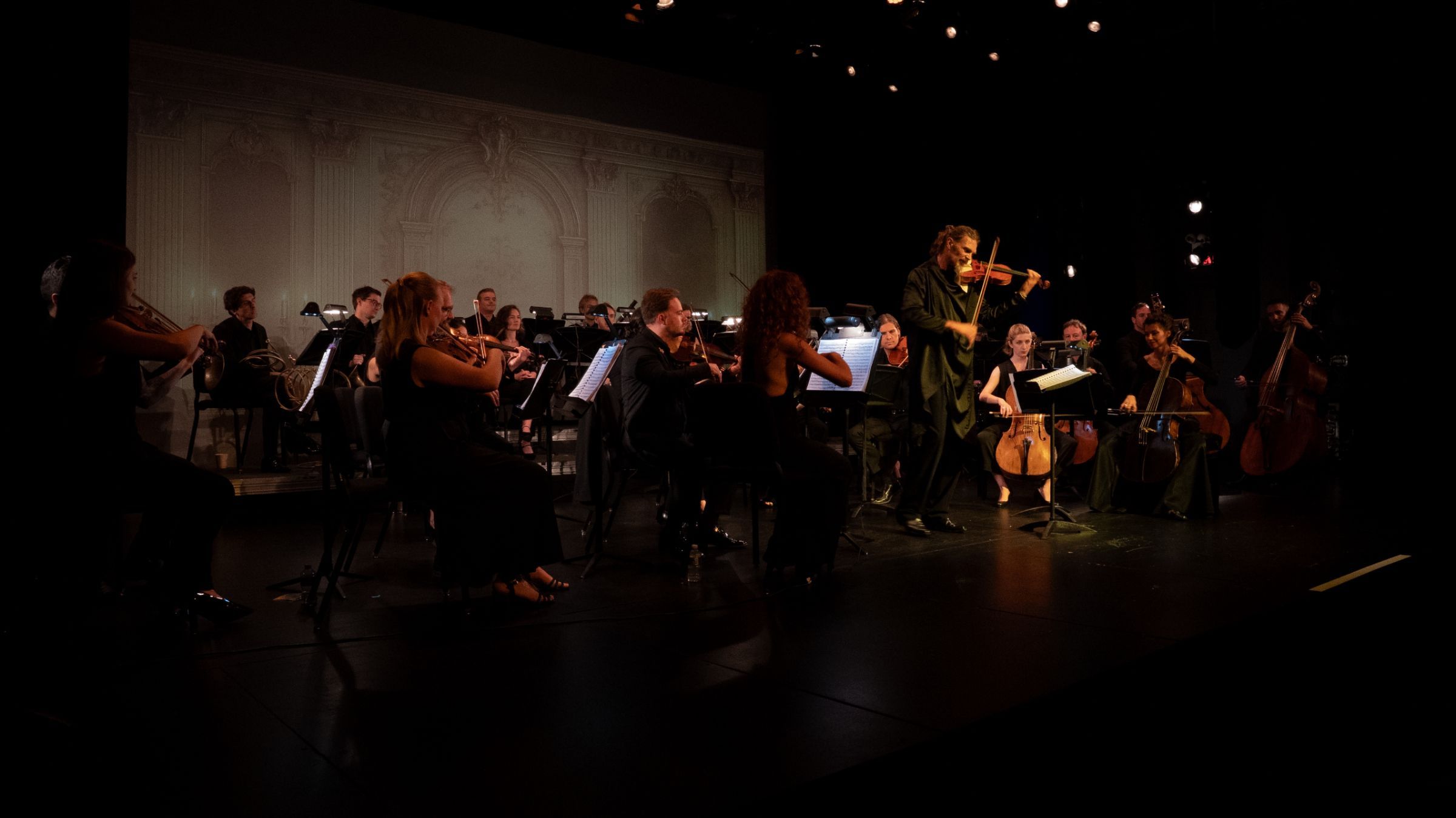 Stefan Plewniak and the Orchestre de l'Opéra Royal de Versailles &copy; Sam Roppola