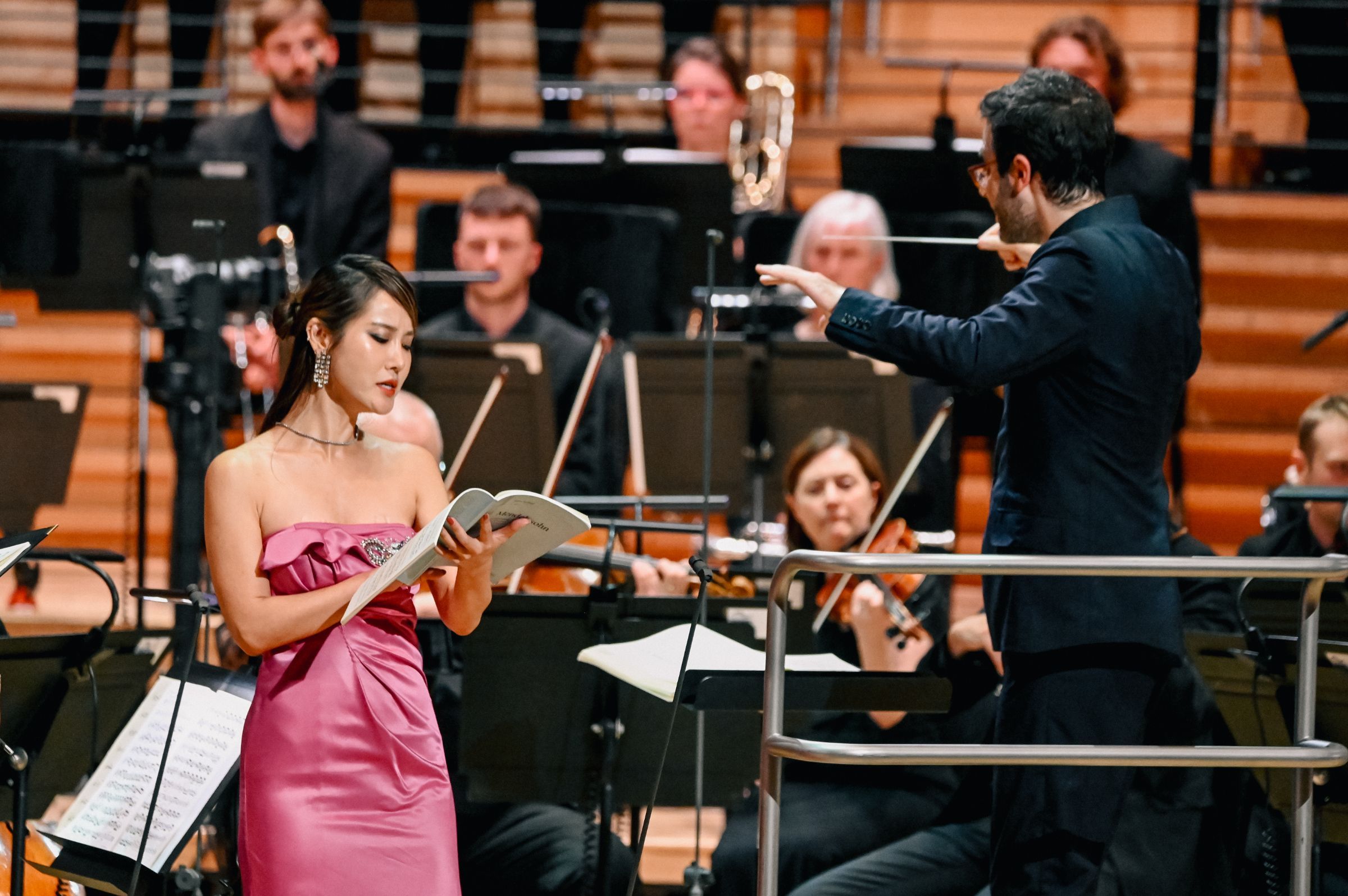 Hera Hyesang Park, Dinis Sousa and the Royal Northern Sinfonia &copy; Thomas Jackson | TyneSight Media