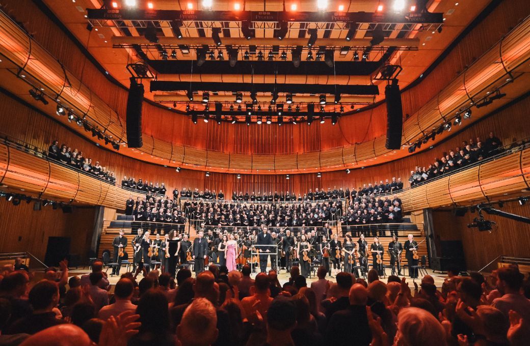The Royal Northern Sinfonia and choirs in the Glasshouse &copy; Thomas Jackson | TyneSight Media