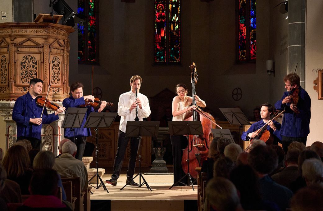 Andreas Ottensamer, Uxía Martínez Botana and the Schumann Quartett © Benno Hunziker