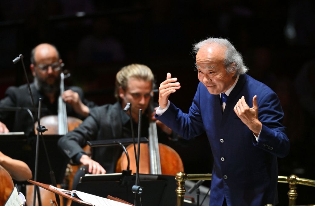 Tadaaki Otaka conducts the BBC National Orchestra of Wales &copy; BBC | Mark Allan