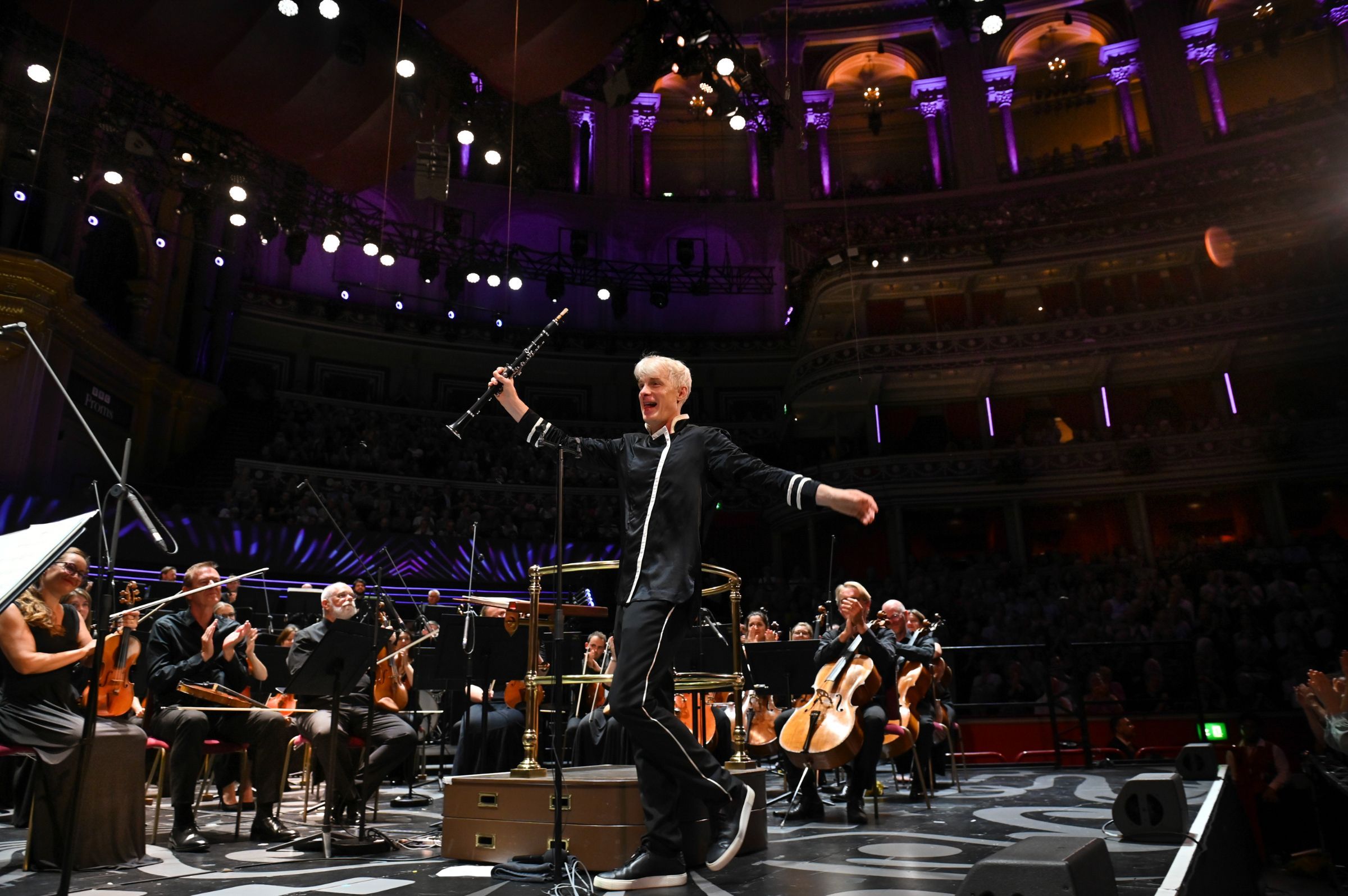 Martin Fröst and the BBC Philharmonic Orchestra © BBC | Chris Christodoulou