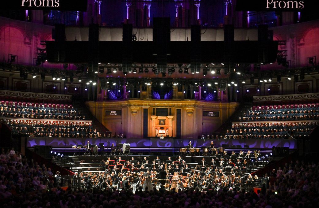 The Hall&eacute;, Hall&eacute; Choir and Hall&eacute; Youth Choir &copy; BBC | Chris Christodoulou