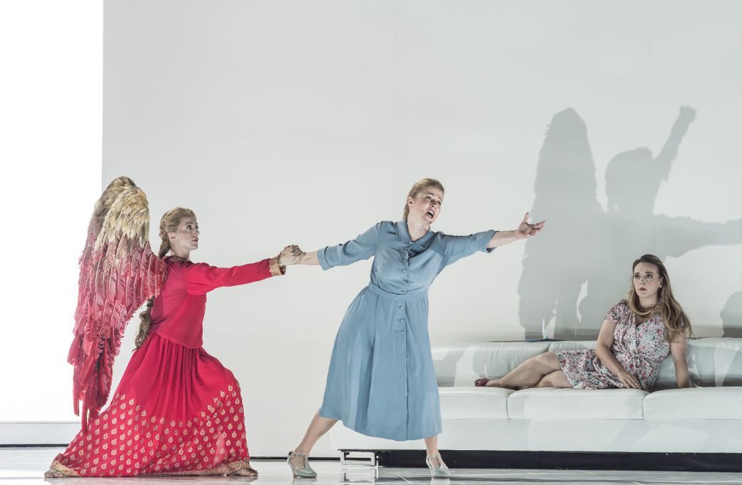 Miryam Tomè (Angel), Kateřina Kněžíková (Kátya) and Rachael Wilson (Varvara) © Glyndebourne Productions Ltd. Photo: Marc Brenner