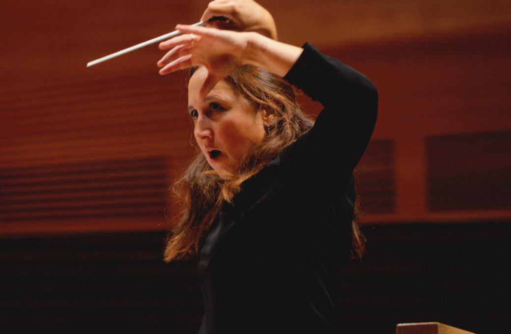 Joana Carneiro © Lincoln Center | Lawrence Sumolong