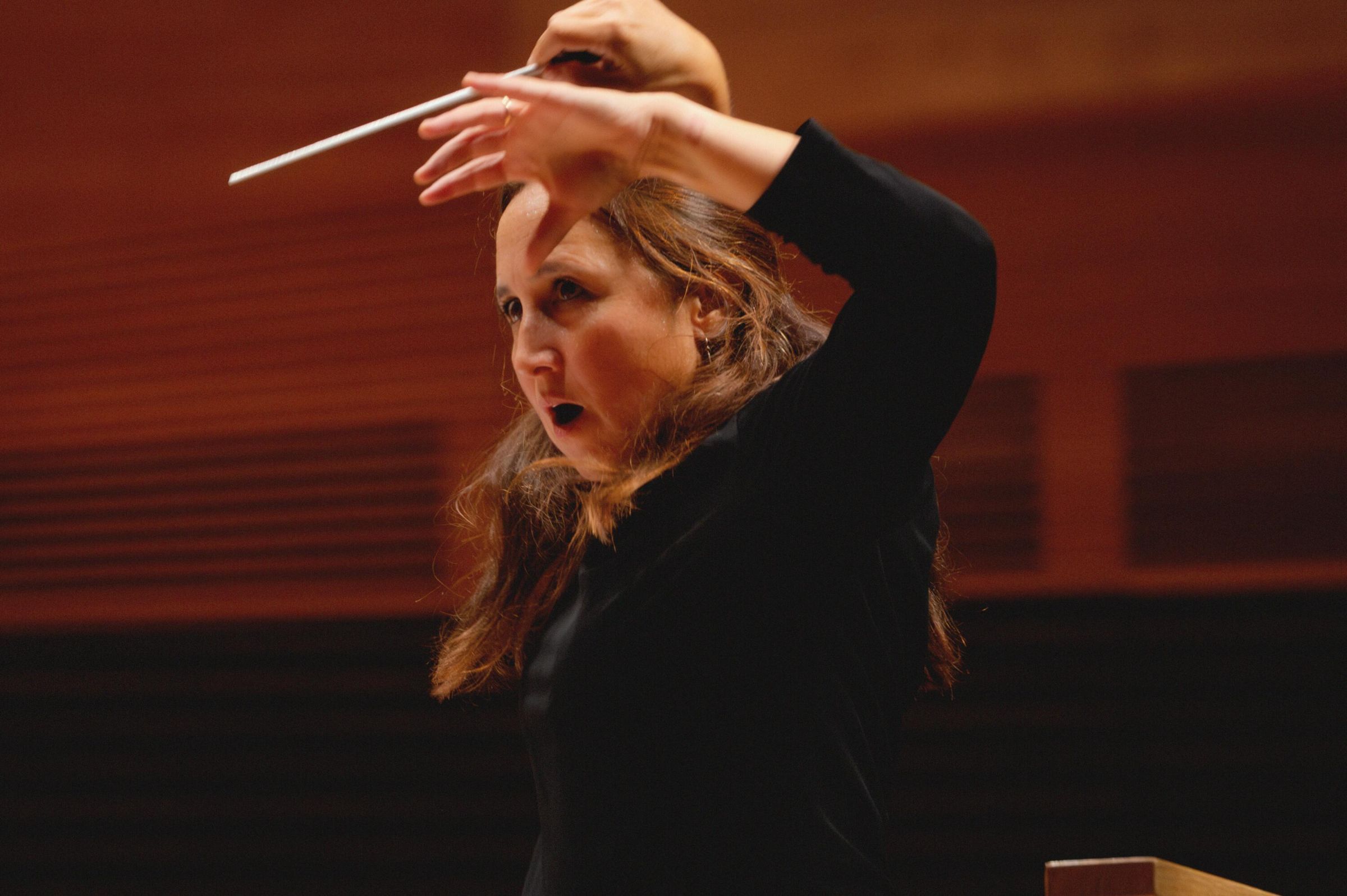 Joana Carneiro &copy; Lincoln Center | Lawrence Sumolong
