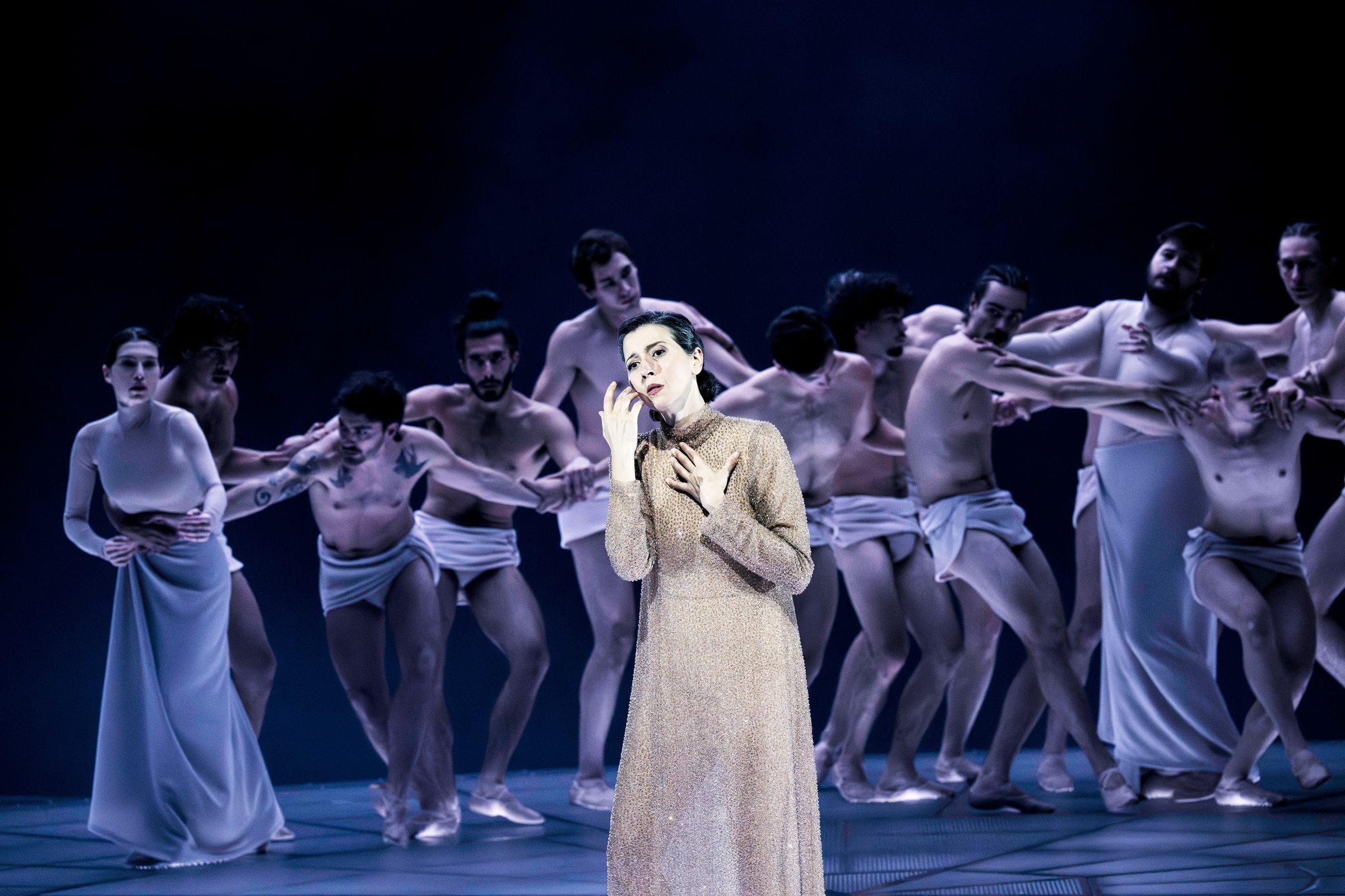 Lisette Oropesa (Maria Stuarda) und Nino Gotoshia (Anna Kennedy) &copy; SF | Monika Rittershaus